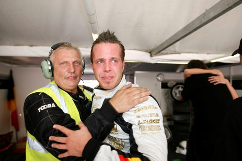 De emoties laaiden hoog op binnen het PK Carsport team